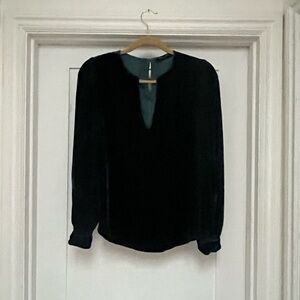 NWOT Maven West teal silk velvet top with delicate keyhole neckline (S)